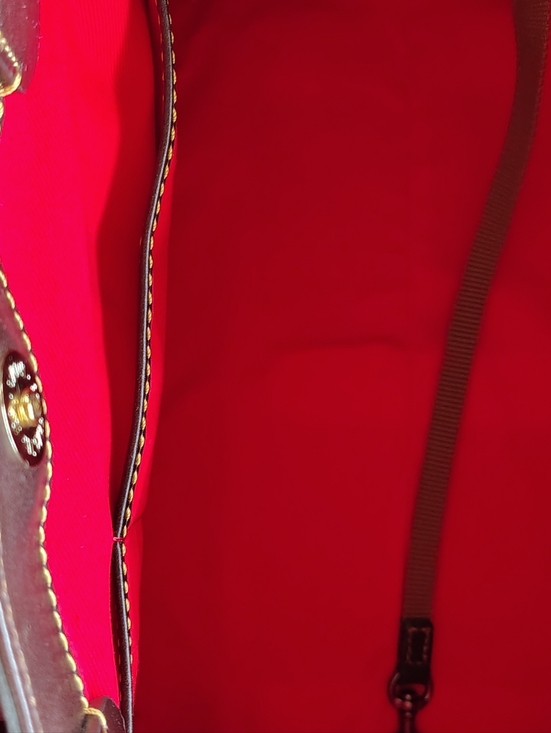 Dooney & Bourke Large Barlow Satchel & Wallet - Picture 2 of 6